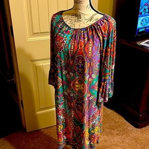 Cute multi-colored, lightweight boutique dress, size large.